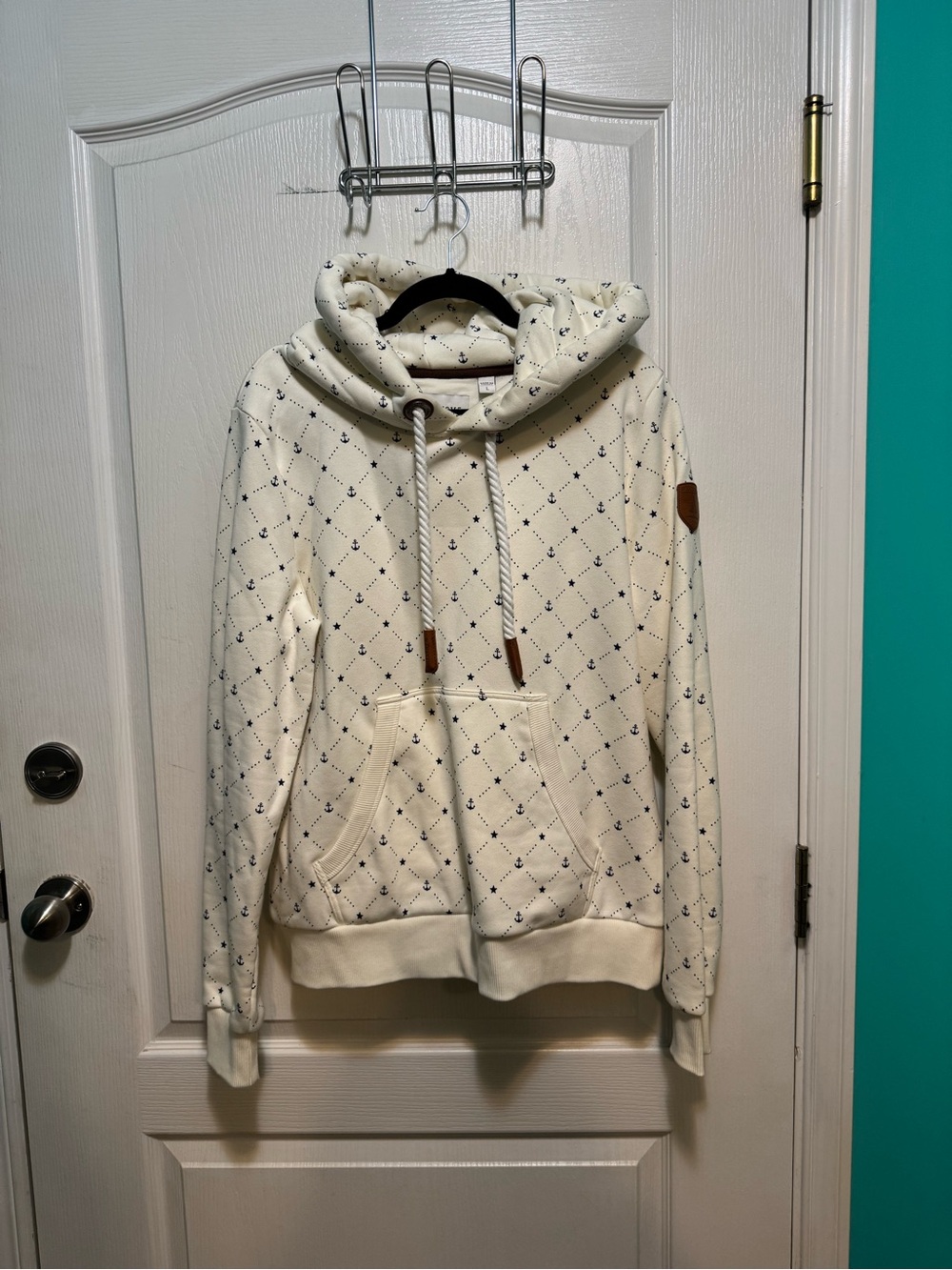 Wanakome Hoodie